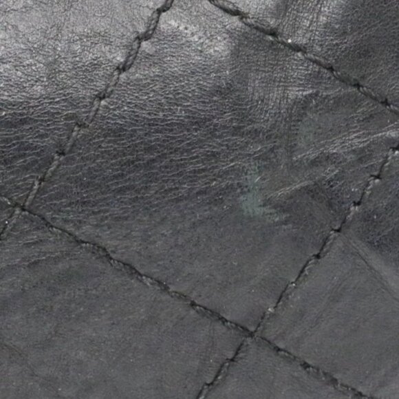 Chanel 2.55 Reissue 226 Double Flap Shoulder Bag - Picture 5 of 15